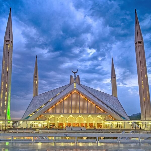 Top 10 Travel Attentions in Islamabad