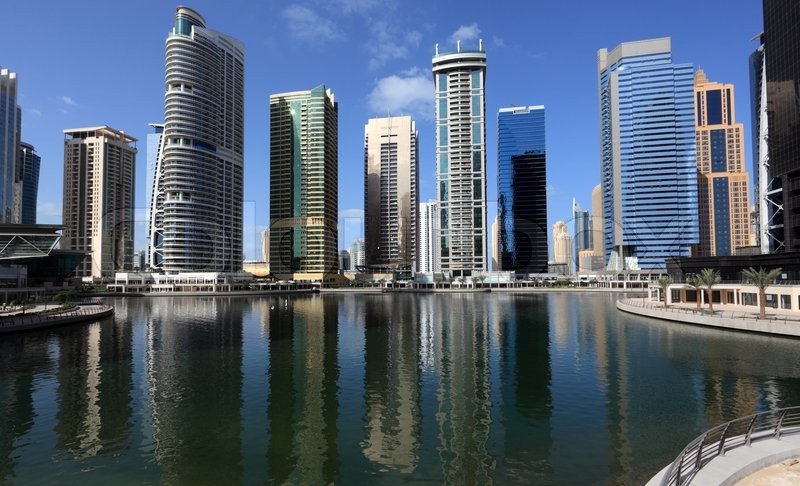 Advantages and Disadvantages of Residing in Jumeirah Lake Towers (JLT)
