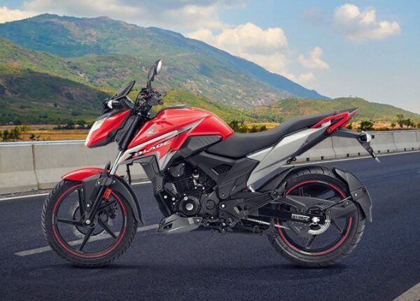 Don’t Miss Out on Your Chance to Win One of 2 Honda X Blade Bikes or One of 8 iPhone 14 Plus – Send Money to Bangladesh with ACE Money Transfer.